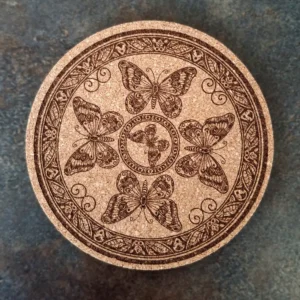 Dessous de verre gravé laser motif [papillon ] - LTBZ Création haut